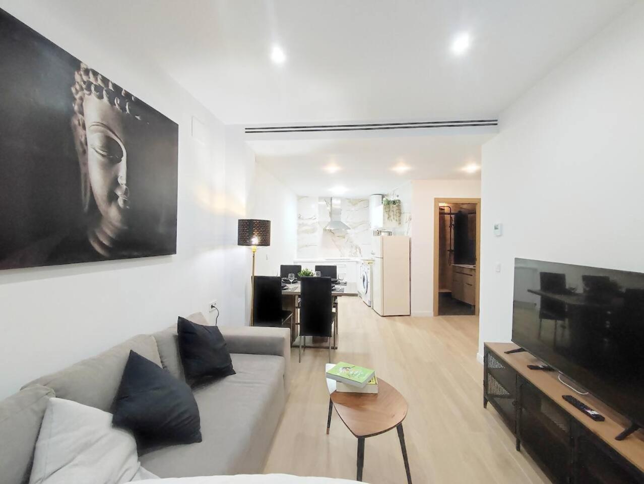Ohana Home 1 Malaga Exterior photo